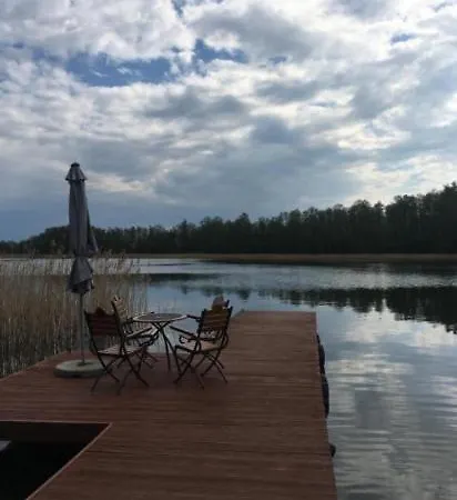 Dom Z Jacuzzi Nad Jeziorem Orzysz-mazury Prázdninový dům *