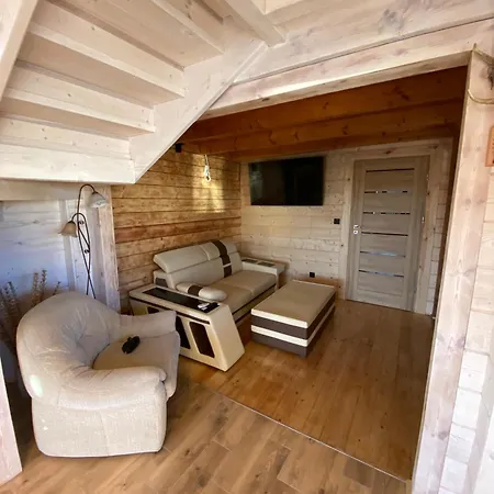Holiday home Dom Z Jacuzzi Nad Jeziorem Orzysz-mazury