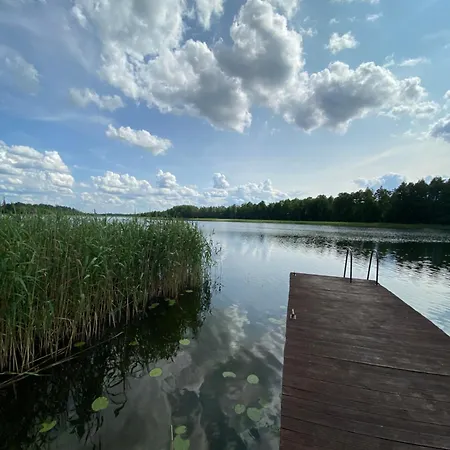 Dom Z Jacuzzi Nad Jeziorem Orzysz-mazury *