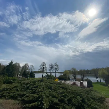 Holiday home Dom Z Jacuzzi Nad Jeziorem Orzysz-mazury