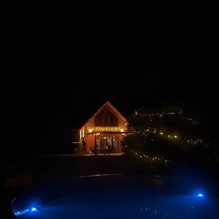 Dom Z Jacuzzi Nad Jeziorem Orzysz-mazury Holiday home