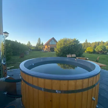 Dom Z Jacuzzi Nad Jeziorem Orzysz-mazury Prázdninový dům *