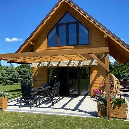 Dom Z Jacuzzi Nad Jeziorem Orzysz-mazury *